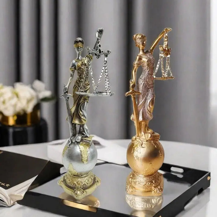 Creative Lady Of Justice Sculpture